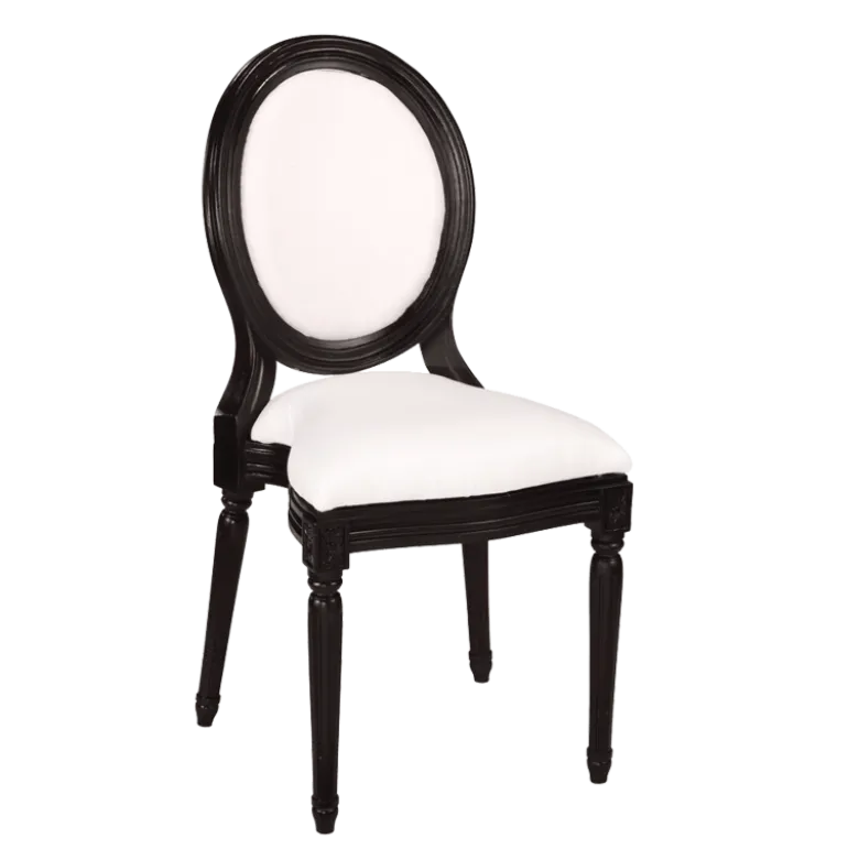 Chaise Montaigne black and white