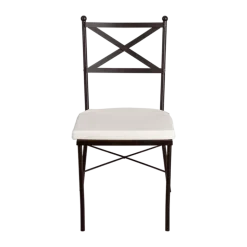 Chaise Toscane avec coussin crème