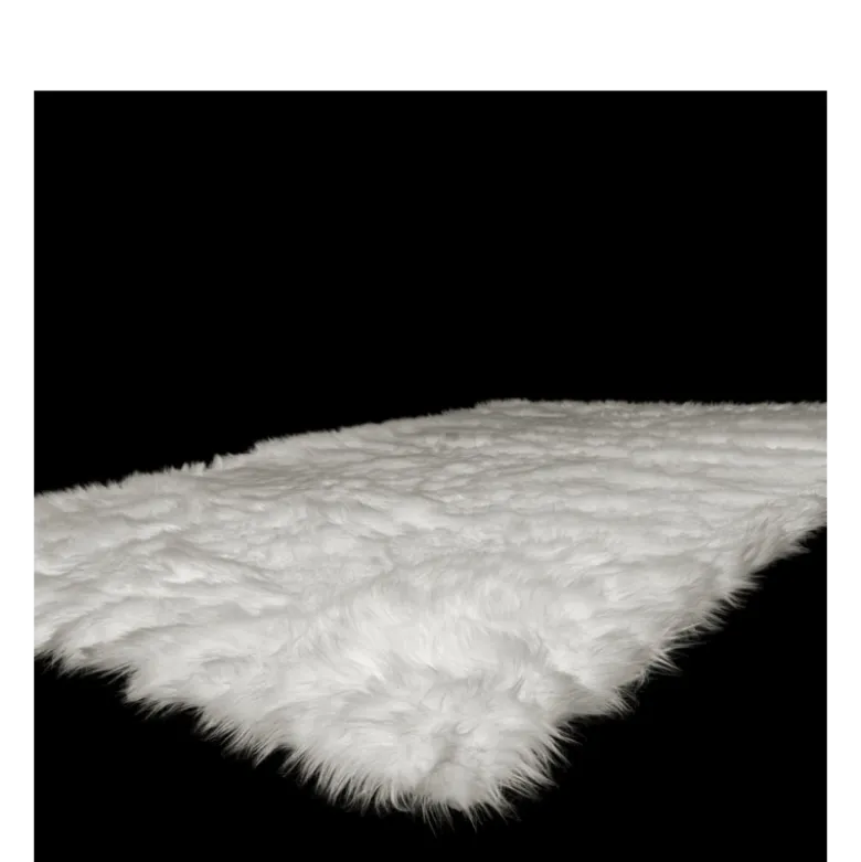 Tapis blanc en fourrure 140 x 200 cm