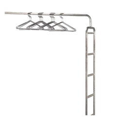 Vestiaire H 175 cm L 200 cm + 50 cintres + 1 carnet
