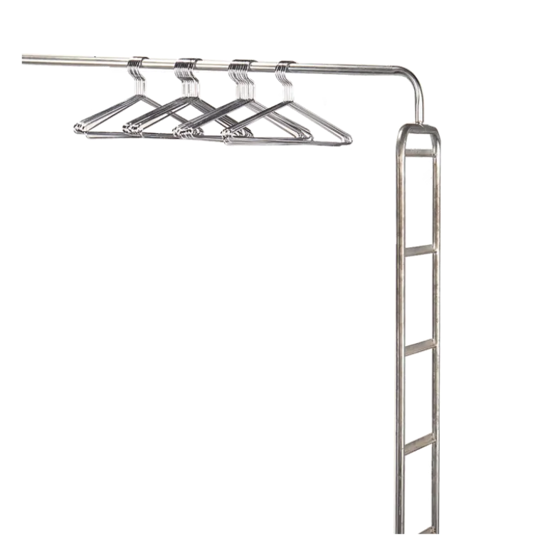 Vestiaire H 175 cm L 200 cm + 50 cintres + 1 carnet